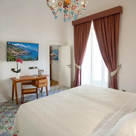 Casa Marina Riviera 3* أمالفي