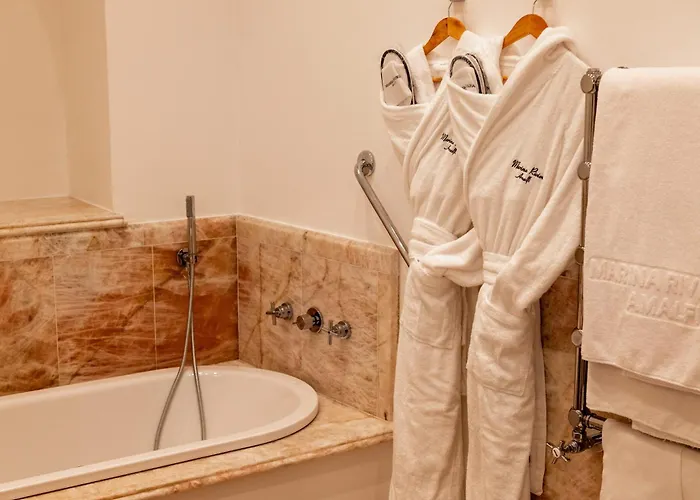 Casa Marina Riviera 4* Амальфі