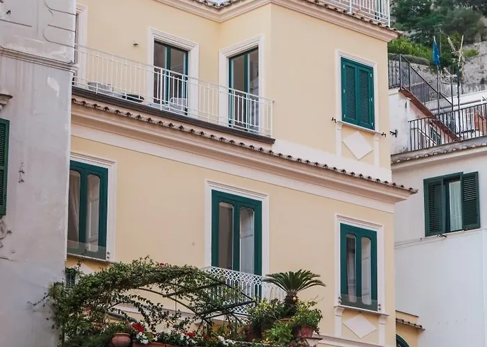 Casa Marina Riviera Гостьовий будинок Амальфі