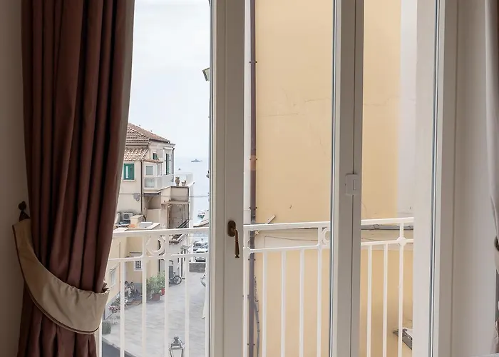 Casa Marina Riviera Гостьовий будинок Амальфі